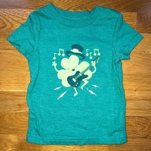 Baby shamrock T-shirt 🍀
